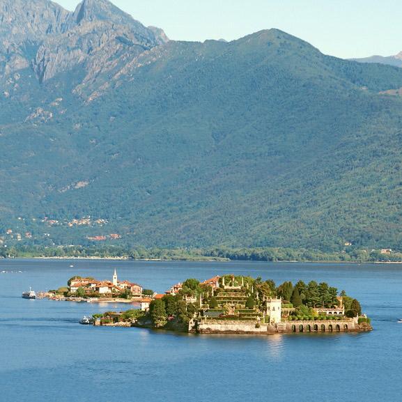 Tour of the lakes of northern Italy